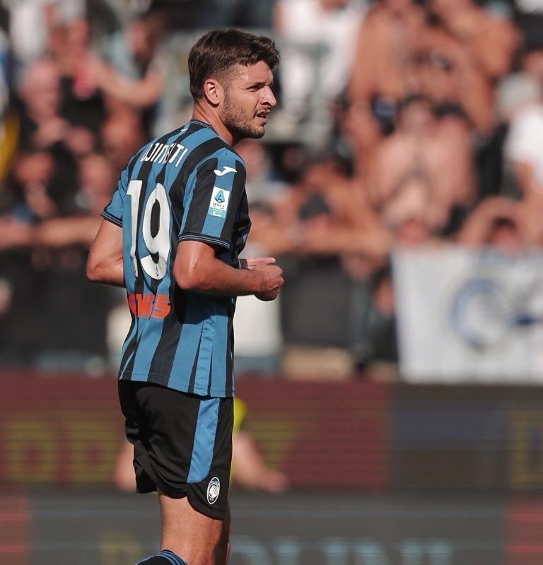 打边翼卫的, src 打边翼卫的, src