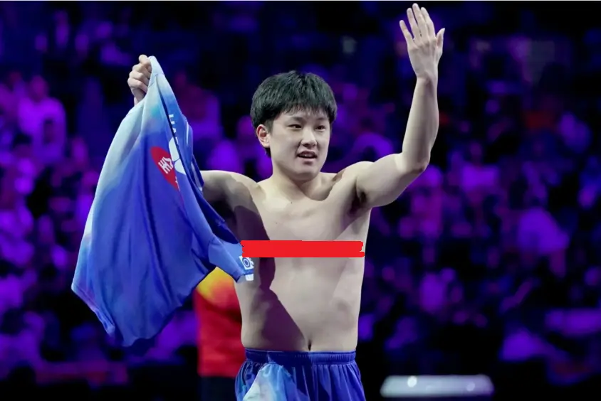 军王楚钦, 妹妹立马送, 奥运会铜牌